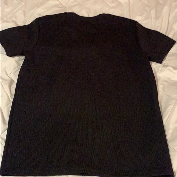 Forever 21 Streetwear T-Shirt with front Zipper - Picture 2 of 3